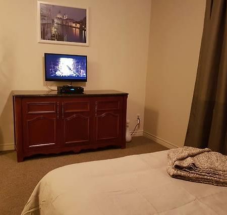 Cozy Little Studio #16 By Amazing Property Rentals 加蒂诺 外观 照片
